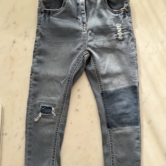 SOURIS MINI TWO PAIRS OF JEANS size 2-3 Y 86-91cm - Picture 2 of 7